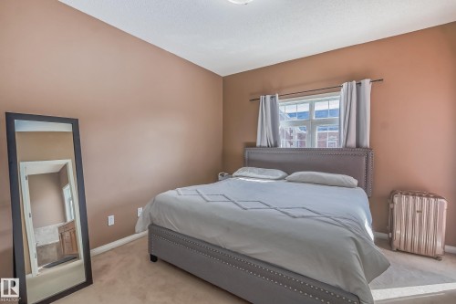 49 8403 164 Avenue, Edmonton, AB 