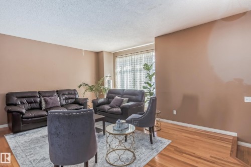 49 8403 164 Avenue, Edmonton, AB 