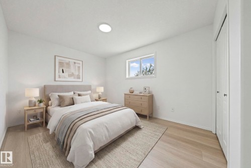 6715 165 Avenue, Edmonton, AB 