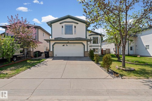 6715 165 Avenue, Edmonton, AB 