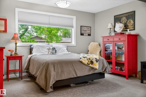 42 Attwood Drive, St. Albert, AB 