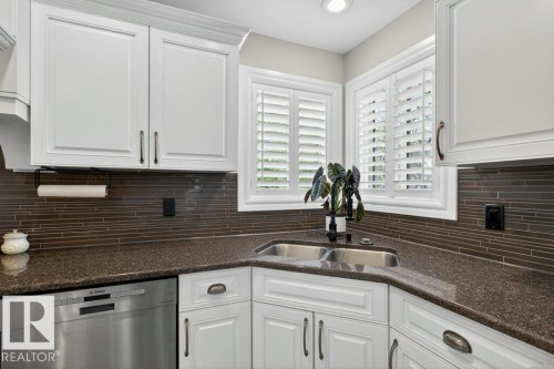 24 Springdale, Sherwood Park, AB - Indoor Photo Showing Kitchen With Double Sink