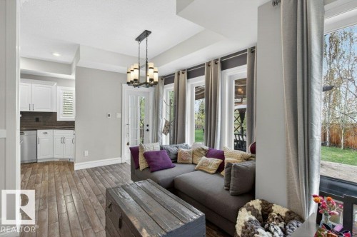 24 Springdale, Sherwood Park, AB - Indoor