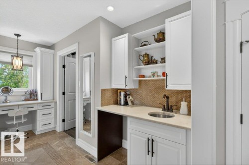 24 Springdale, Sherwood Park, AB - Indoor Photo Showing Kitchen