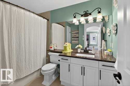 24 Springdale, Sherwood Park, AB - Indoor Photo Showing Bathroom