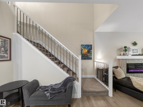 17 Amesbury Wynd, Sherwood Park, AB 