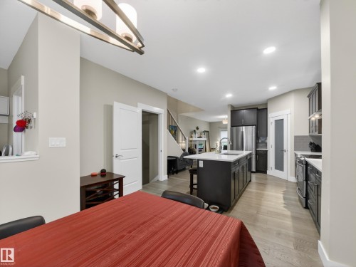 17 Amesbury Wynd, Sherwood Park, AB 