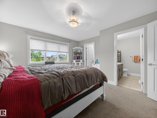 17 Amesbury Wynd, Sherwood Park, AB 