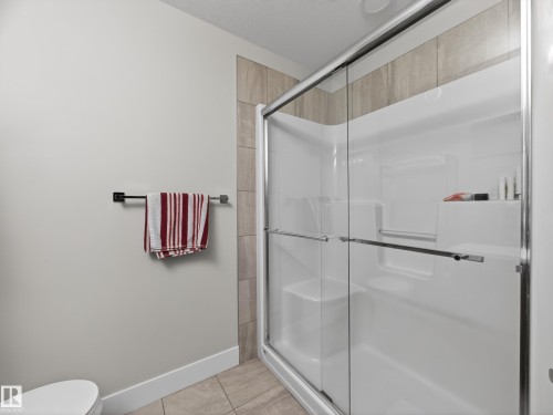 17 Amesbury Wynd, Sherwood Park, AB 
