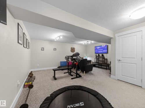 17 Amesbury Wynd, Sherwood Park, AB 