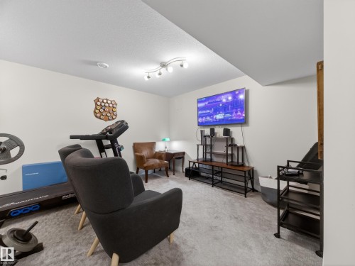 17 Amesbury Wynd, Sherwood Park, AB 
