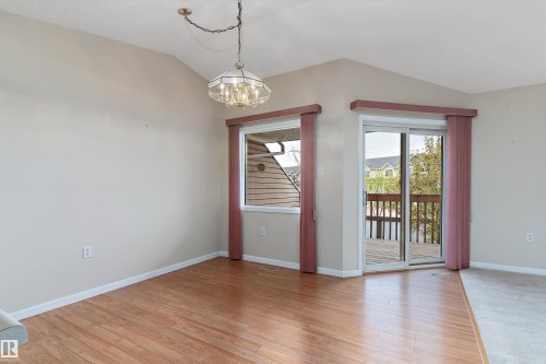 27 13217 155 Avenue, Edmonton, AB - Indoor Photo Showing Other Room