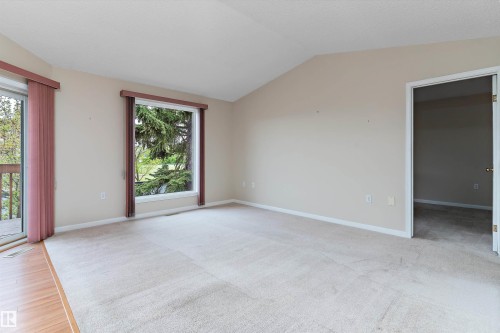 27 13217 155 Avenue, Edmonton, AB - Indoor Photo Showing Other Room