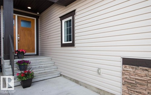 13855 143 Avenue, Edmonton, AB 