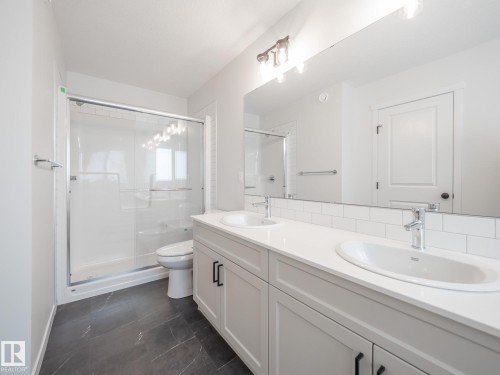 8711 224 Street, Edmonton, AB 