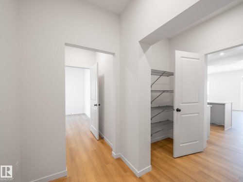 8711 224 Street, Edmonton, AB 