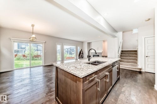 554 Merlin Landing Landing, Edmonton, AB 