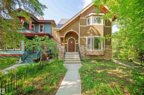 9652 86 Avenue, Edmonton, AB 