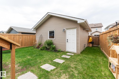69 Hewitt Circle, Spruce Grove, AB 