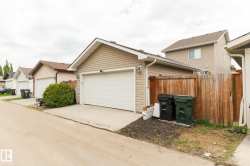69 Hewitt Circle, Spruce Grove, AB 