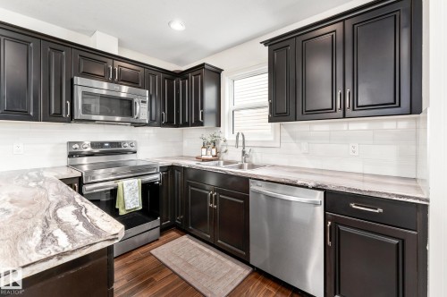 69 Hewitt Circle, Spruce Grove, AB 