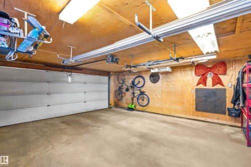 3814 Ada Boulevard, Edmonton, AB 