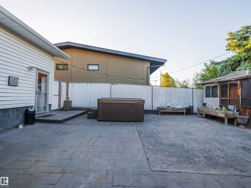 3814 Ada Boulevard, Edmonton, AB 