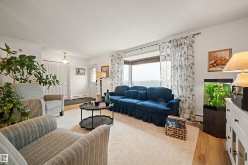 3814 Ada Boulevard, Edmonton, AB 