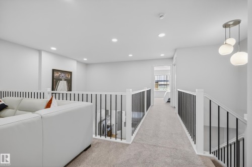 167 Catria Point(E), Sherwood Park, AB - Indoor Photo Showing Other Room