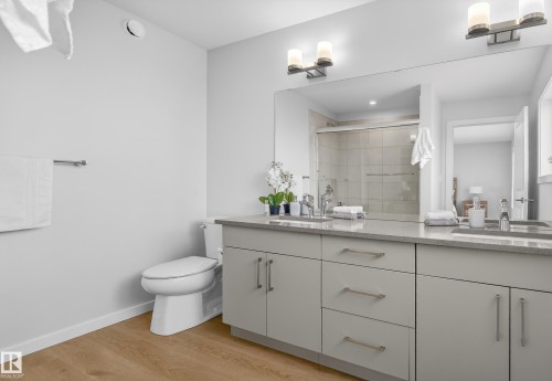 167 Catria Point(E), Sherwood Park, AB - Indoor Photo Showing Bathroom