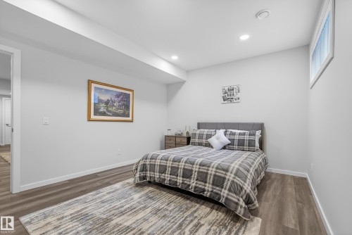 167 Catria Point(E), Sherwood Park, AB - Indoor Photo Showing Bedroom