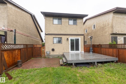 3526 42 Avenue, Edmonton, AB 