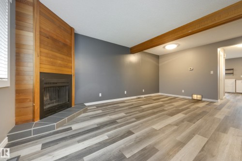 3526 42 Avenue, Edmonton, AB 
