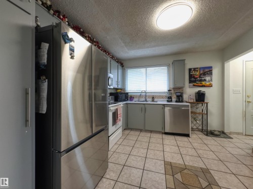 4721 45 Street, Gibbons, AB 