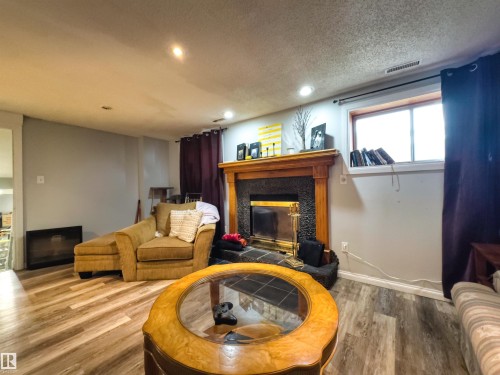 4721 45 Street, Gibbons, AB 