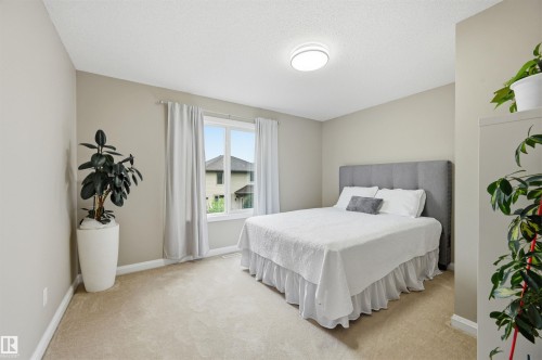 478 Ainslie Crescent, Edmonton, AB 