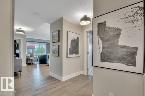 223 11074 Ellerslie Road Sw, Edmonton, AB 