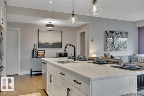 223 11074 Ellerslie Road Sw, Edmonton, AB 