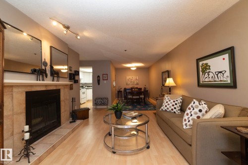 203 10171 119 Street, Edmonton, AB 