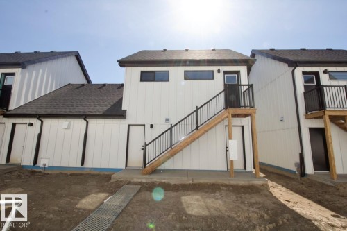 Garage 8043 Cedric Mah Road Nw, Edmonton, AB 