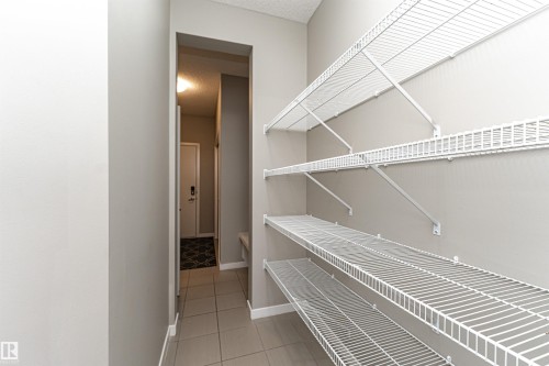 17523 56 Street, Edmonton, AB 