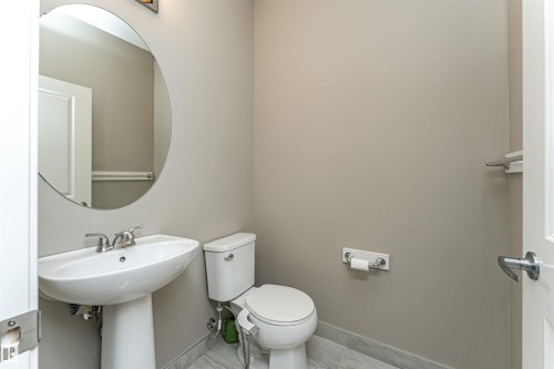 17523 56 Street, Edmonton, AB 