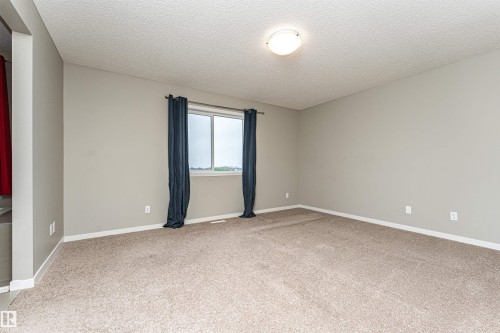 17523 56 Street, Edmonton, AB 