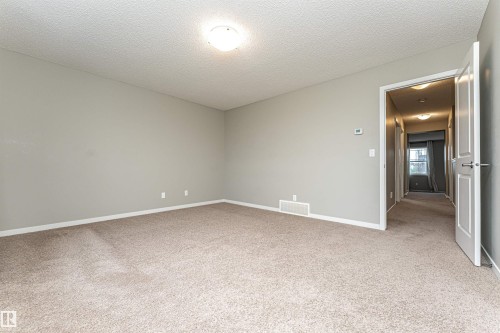 17523 56 Street, Edmonton, AB 