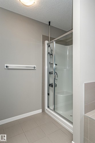 17523 56 Street, Edmonton, AB 