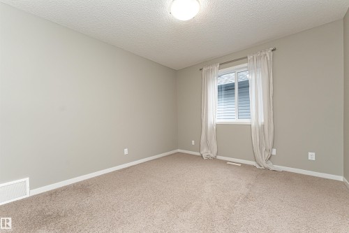 17523 56 Street, Edmonton, AB 