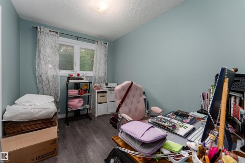 8011 44 Avenue, Edmonton, AB 