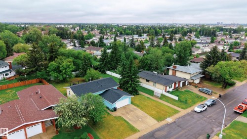 8011 44 Avenue, Edmonton, AB 