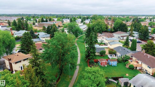 8011 44 Avenue, Edmonton, AB 