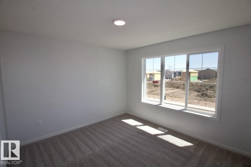 Upper 9642 Colak Link Sw, Edmonton, AB 